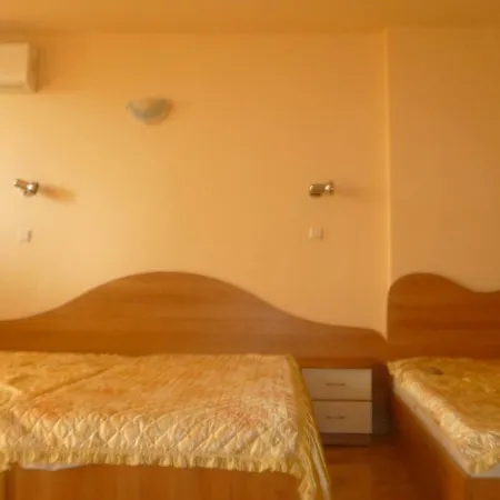 семеен чапара * Sveti Vlas